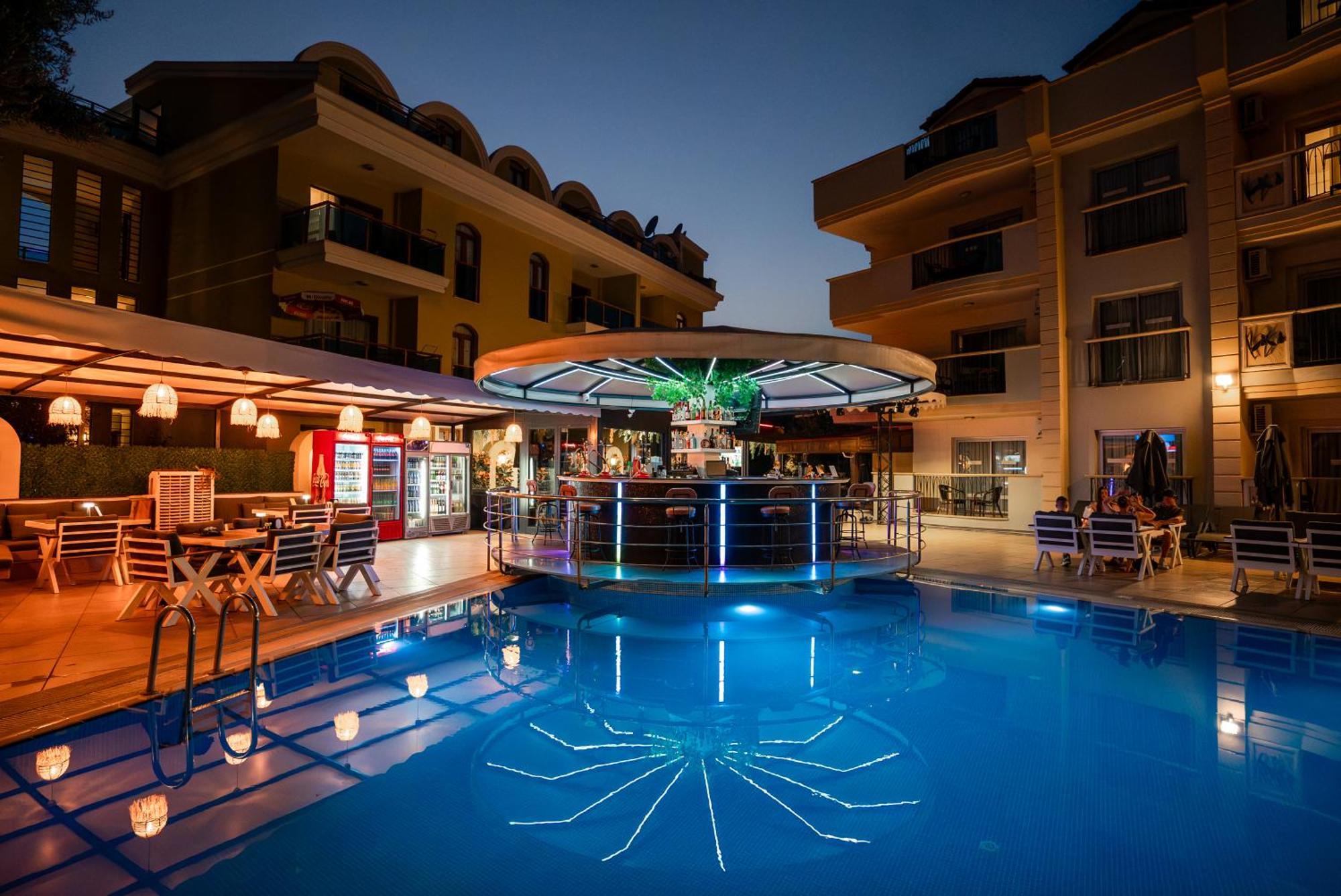 Club Karakas Apart Otel Marmaris Exterior foto