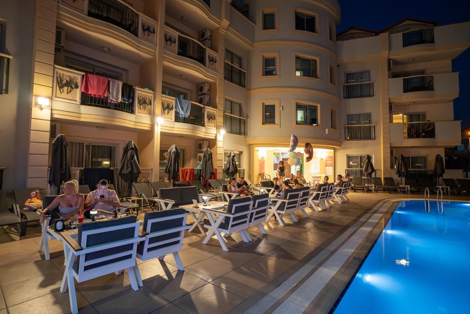 Club Karakas Apart Otel Marmaris Exterior foto