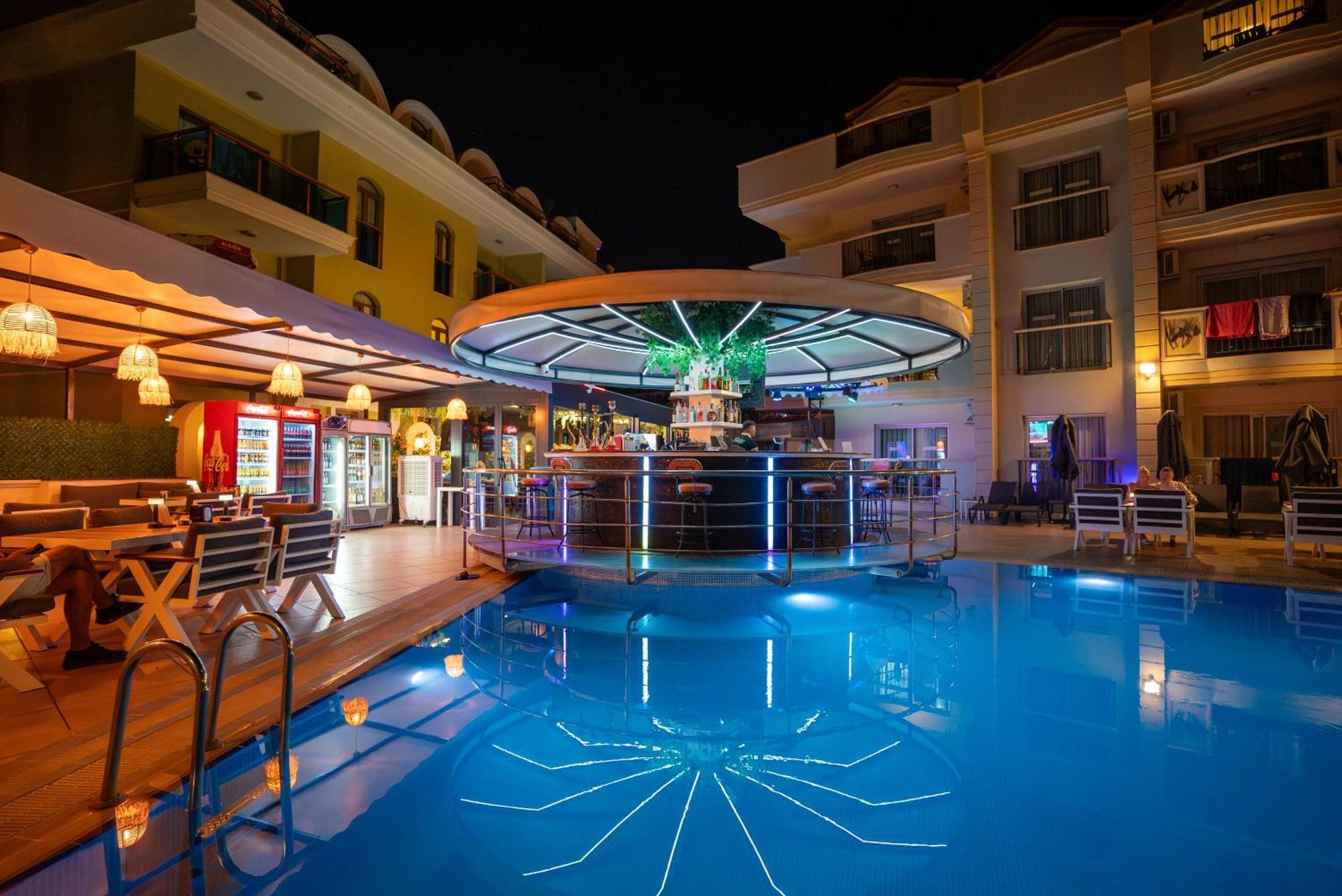 Club Karakas Apart Otel Marmaris Exterior foto